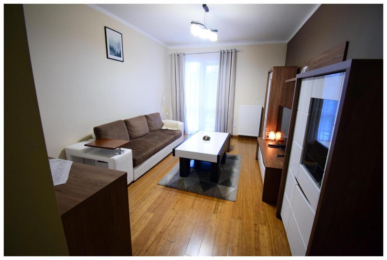 Color 24 Apartament IV Apartment Stalowa Wola Luaran gambar